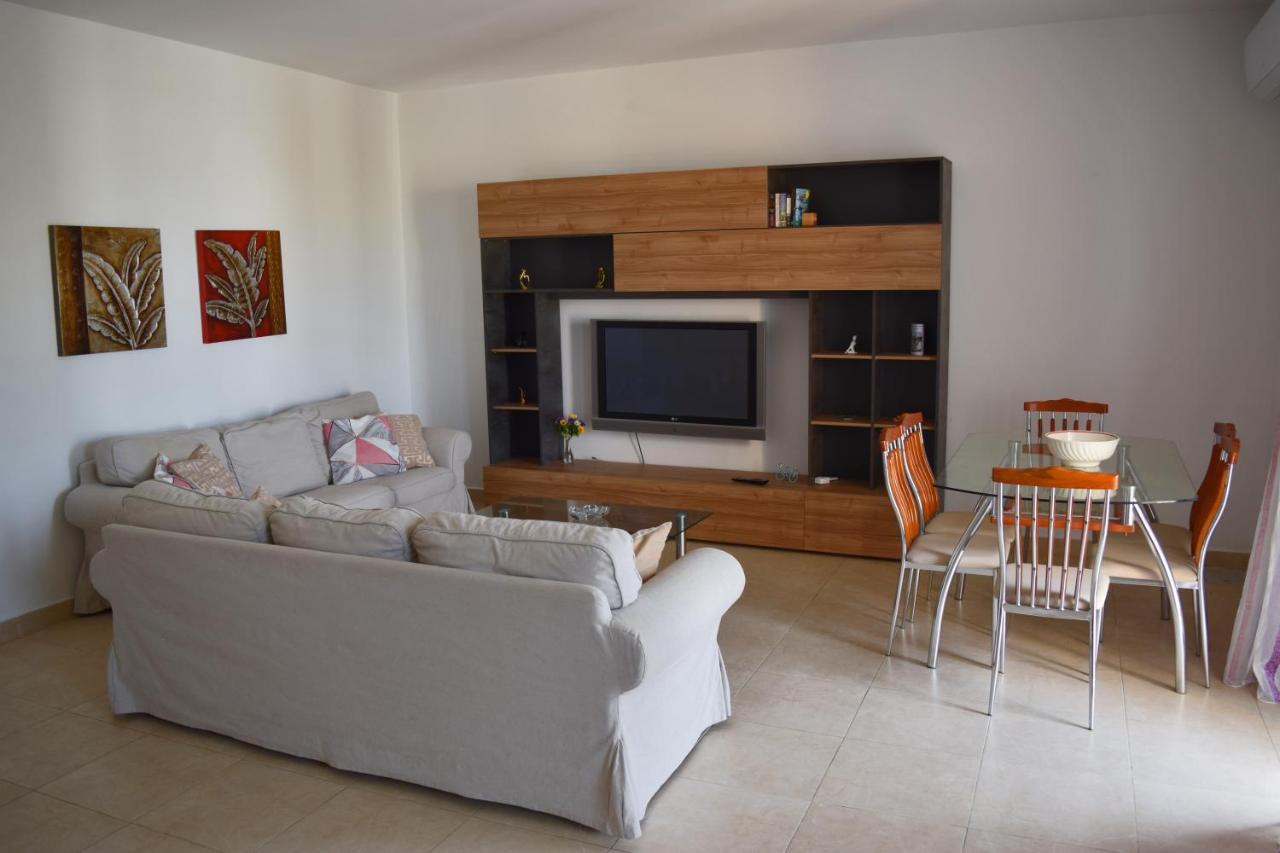 Da Vinci 3 Bedroom Apartment Mellieħa Eksteriør bilde